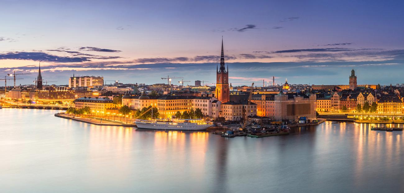 Use a Sweden PEO to hire and pay employees in Sweden without a legal entity