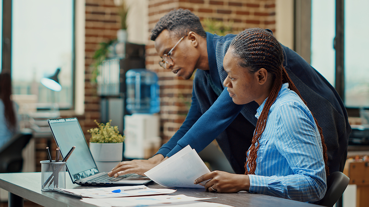 choosing a global peo provider